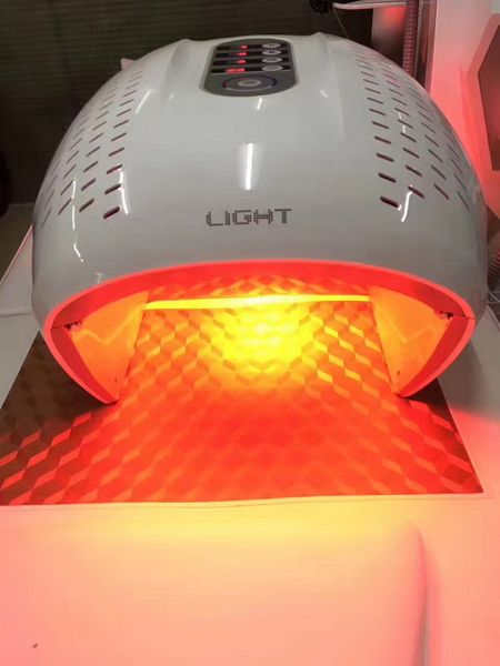 4 colori chiari 640nm rosso 430nm blu 830nm terapia della luce a LED a infrarossi rimozione dell'acne rimozione delle rughe lifting del viso uso spa macchina