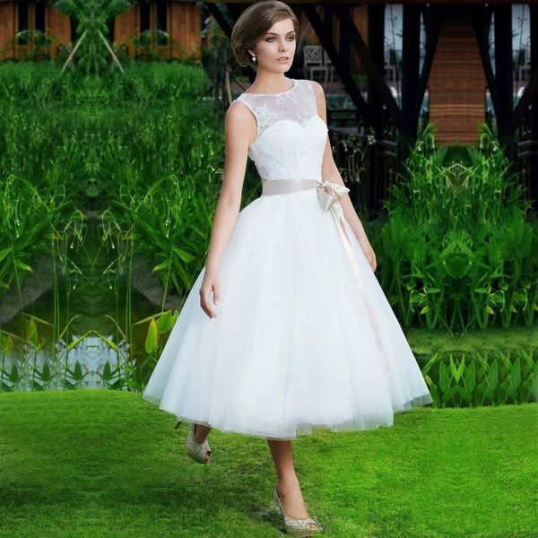 

summer short garden lace wedding dresses 2019 matched sash hollow back vintage a-line tulle tea length bridal gowns vestido de noiva w891, White