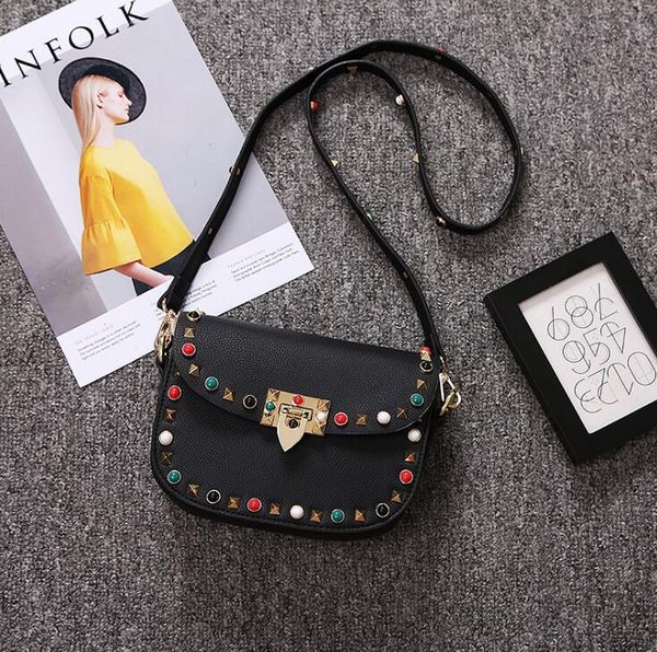 

new arrival classic diamond rivets small square ladies shoulder bag fashion trending color first grade high leather packet shoulder strap