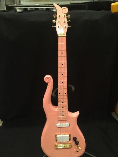 Diamond Series Crince Cloud Peach Pink Electric Guitar Black Dot Inlay Multi Color Доступно в наличии Продажа