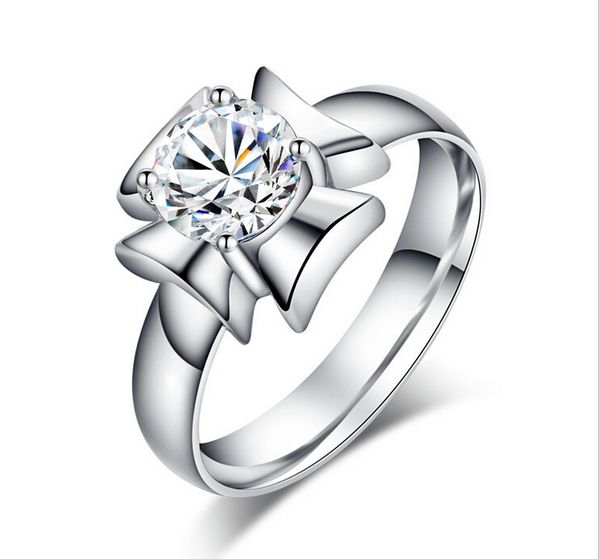 

2017 swiss precision steel never change color high imitation of a diamond ring ms ring wedding ring, Golden;silver