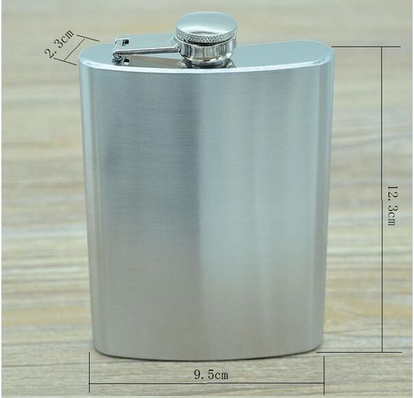 

hip flask 7oz 8oz stainless steel wine glass whishkey flask liquor pocket hip flask retro screw cap with gift box