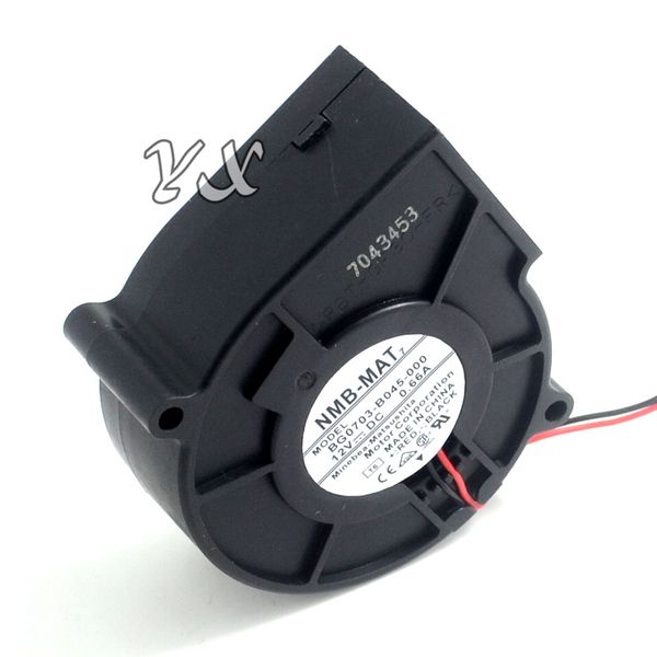 

Ventoinhas e resfriamento fyd008