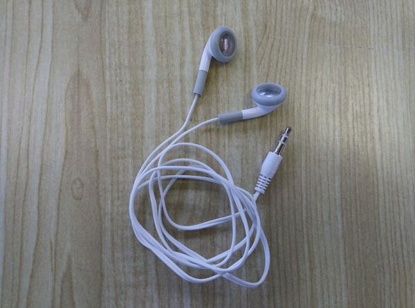 

disposable earphones for mobile phone headphone headset for bus or train or plane for school new arrival