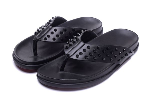 

2017 new summer luxury men women black leather with spikes red bottom sandals slipper indoor outdoor beach slippers fashion sandal for mens