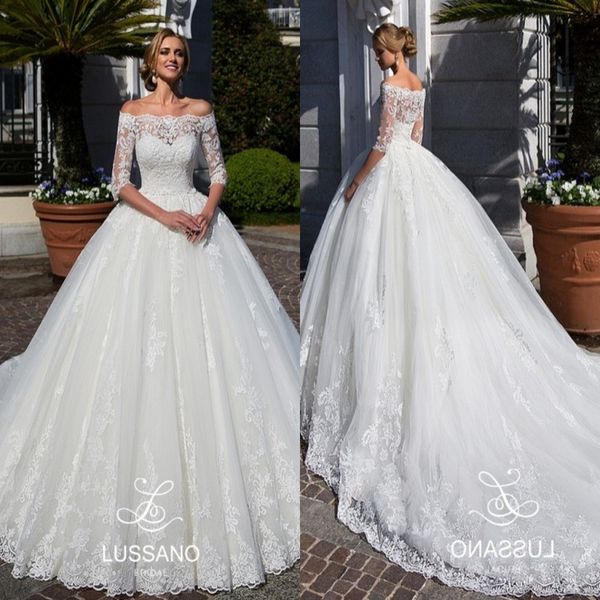 

Modest Half Sleeves Lace Wedding Dresses 2019 Arabic Sheer Off Shoulders Appliqued Sweep Train Bridal Gowns Formal Vestidos de novia