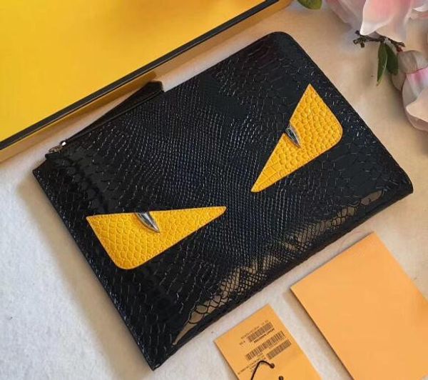 

2017 new famous satchels men and women clutch bags cowskin leather premium hardware zipper size 26*19cm