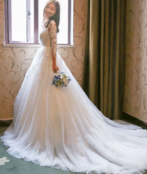 

vestido de noiva new elegant court train wedding dress 2018 o-neck sheer applique wedding gown arabic wedding dresses robe de mariage, White
