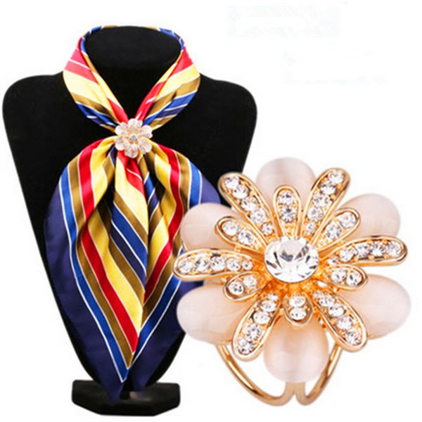 

wholesale- new fashion brand flower lapel pins scarf buckle wedding brooch chic lady scarf ring clip buckle jewelry scarves buckle sk-004, Gray