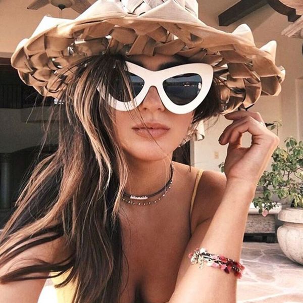 

wholesale- new 2016 fashion retro sun glasses female vintage women sunglasses cateye designer eyeglasses girl oculos feminino sun glases, White;black