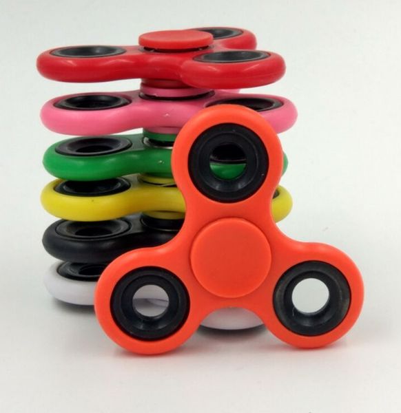 

Горячая Продажа Tri-Spinner Пластиковой EDC руки Spinner Для Аутизма и ADHD Непоседа Spinner Long Tim