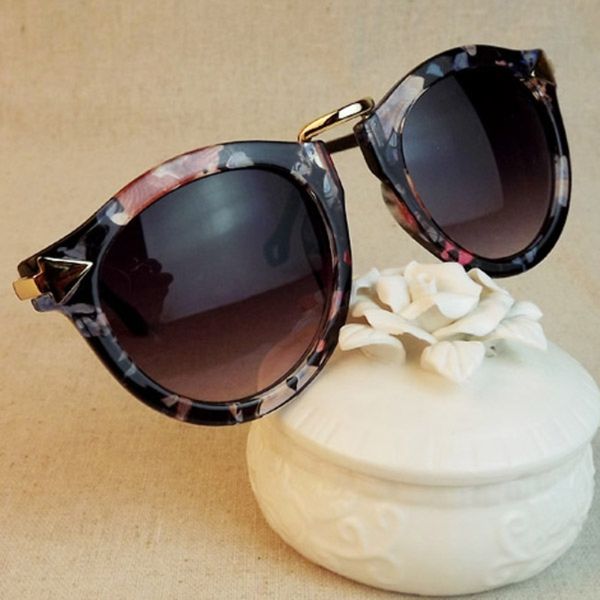 

wholesale- 2017 brand designer vintage trend sunglasses for women men round retro sun glasses sports, White;black