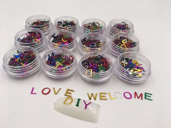 

Красочный металла 26 Letters Design 3D Блеск ногтей Польский UV Gel Советы украшения ювелирн