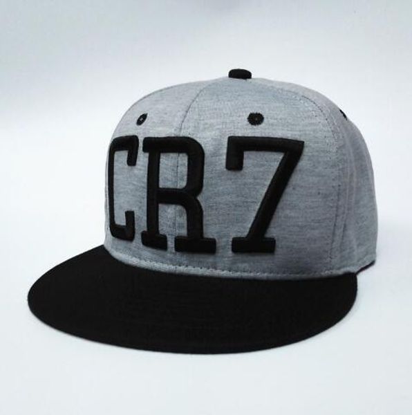 Acquista 2 OFF QUALSIASI cappello nike cr7 CASE E OTTIENI IL 70% DI SCONTO!