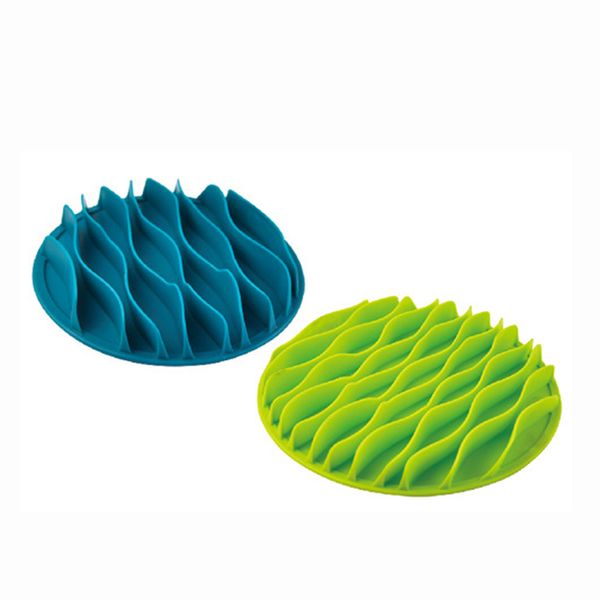 2020 Silicone Interactive Pet Slow Feeder Cat Dogs Fun Food Tpr
