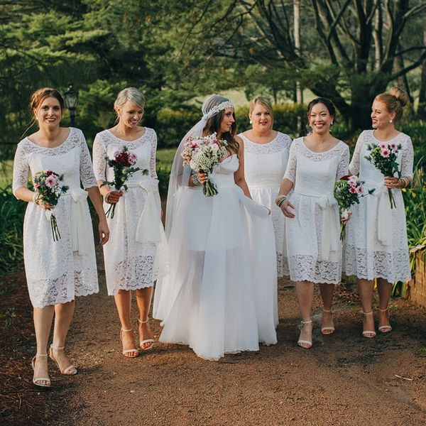 Barato laço chá comprimento país damas de honra vestidos jóia pescoço a linha vestido de convidado de casamento com meia mangas dama de honra vestidos 326 326