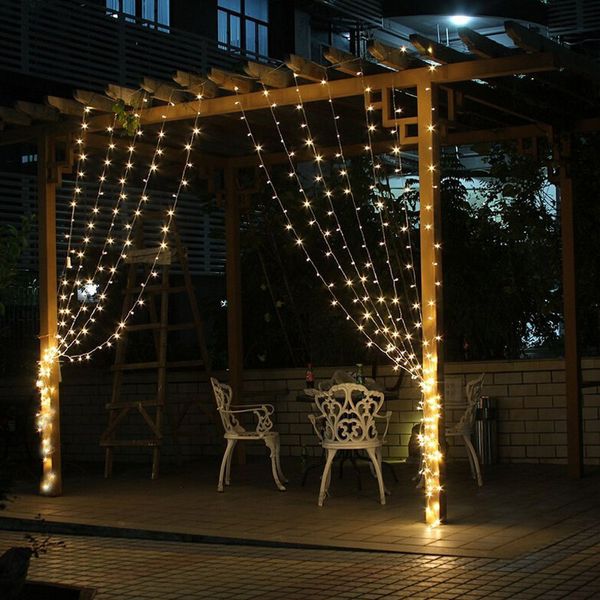 LED Tenda String Light Waterpoof Decorazioni natalizie Luci 3 * 1m 3 * 2m 3 * 3m Lampada ornamentale colorata flash per soggiorno Camera da letto Giardino Hall Corridoio