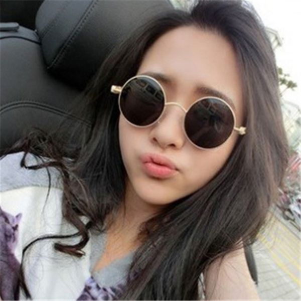 

round metal sunglasses steampunk men women fashion glasses brand designer retro vintage sunglasses uv400 stars rihanna same items, White;black