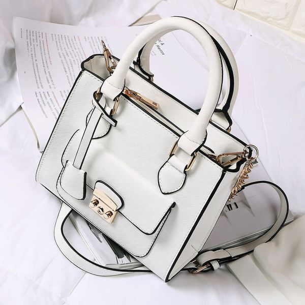 

pu leather fashion woman bag travel package bags christmas gift