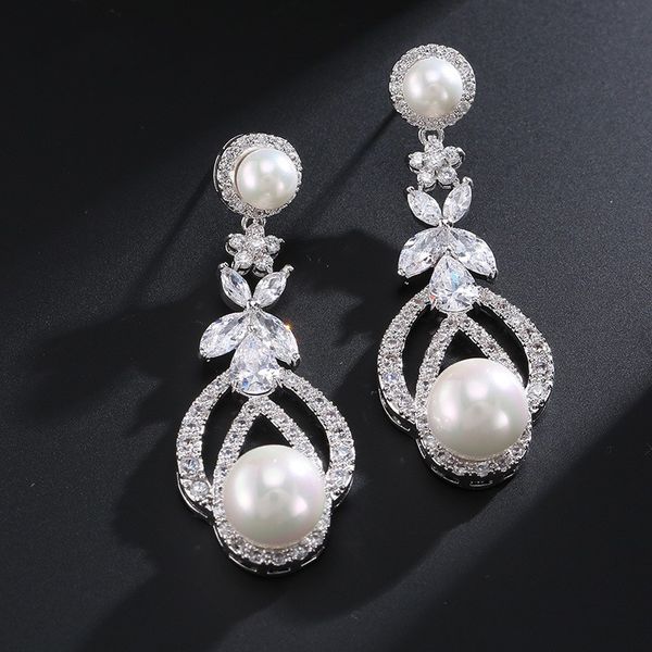 

Oscila & Candelabro bingshanggongzhu