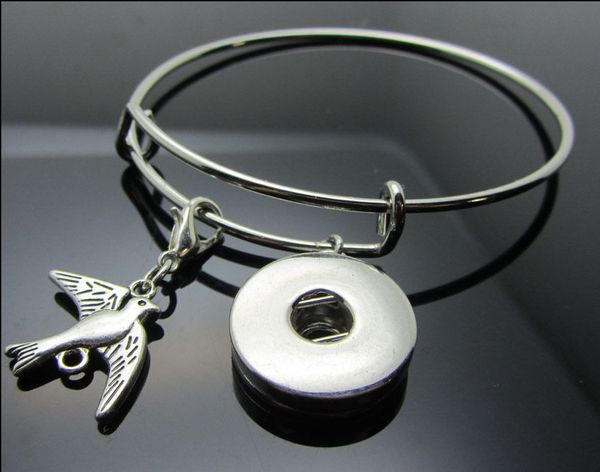 

новая мода 10 шт. шарм может быть продлен браслет для noosa кнопка блока кнопка птица двойное сердце якорь сплава подвеска ювелирные изделия, Golden;silver