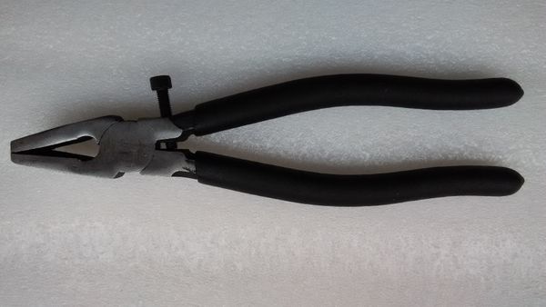 

8'' nipper for mending glass plier for glass with screw ship