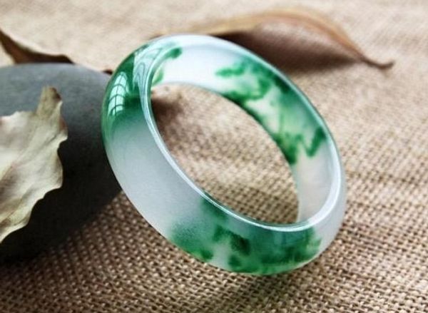 

the natural white jade green (widen) bracelets beautiful woman should, Black