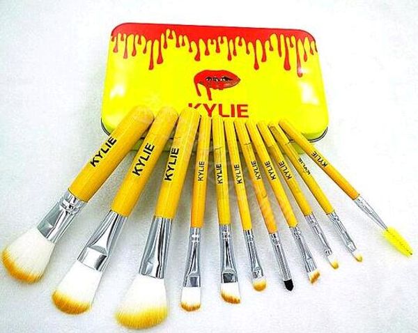 

12 шт / комплект Кайли Дженнер Праздничный выпуск Кисти составляют набор 12 шт. Коро