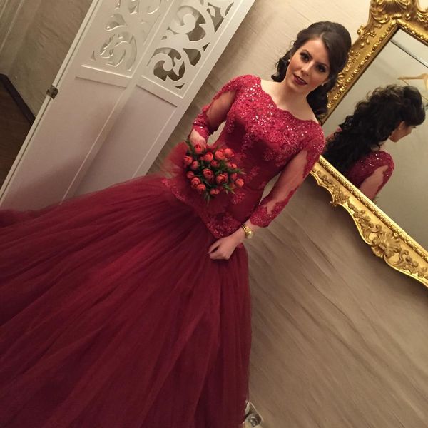 

dark red tulle wedding dresses boat neck sequins lace applique 3/4 long sleeves mermaid bridal dresses elegant tutu long wedding gowns, White