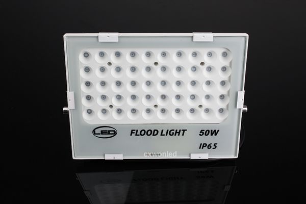 Kit di luci per coltivazione a spettro completo 50W Luci per coltivazione a LED sottili Piante da fiore e sistema di coltura idroponica Lampade per piante a LED AC 85-265V