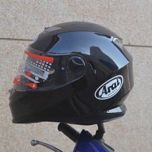 

Араи полный шлем двойной объектив мотоцикл шлем Цена супер высокого класса защит