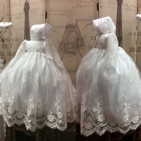 Spitze Ballkleid Baby Taufkleid Weißes Taufoutfit mit langen Ärmeln Formelle Erstkommunion für Kleinkinder und Mädchen mit Haube307r