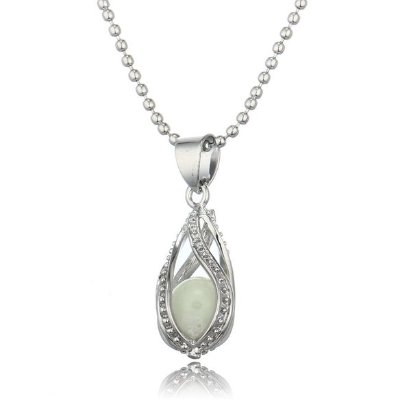 

wholesale-fashion glowing in the dark pendant necklaces for women 2016 silver color necklaces night light rhinestone necklaces jewelry