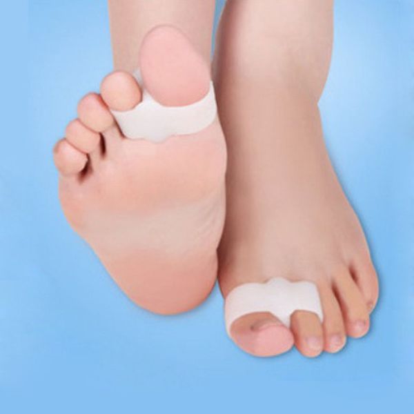 2 Hole Feet Foot Care Gel Endireitadores Toe Separador Hallux Valgus Joanete Corrector Alívio Da Dor Frete Grátis ZA1908