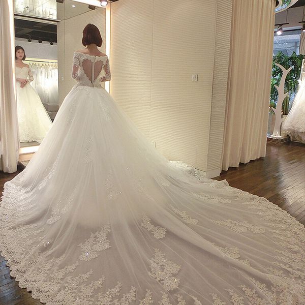 

2017 new luxury wedding dresses with long sleeves long train gorgeous princess formal dress white/ivory elegant bridal gown
