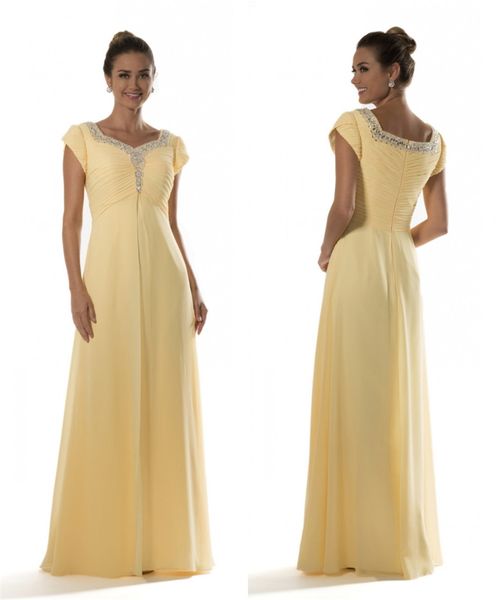 Amarelo Plissado chiffon modesto vestidos de dama de honra com mangas tampão longo A-linha comprimento de chão frisado vestidos de festa de casamento verão barato modesto