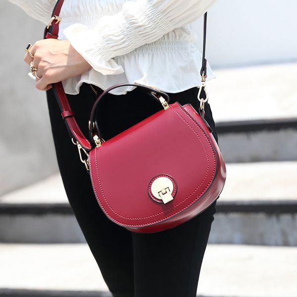 

2017 women bags fashion buckle small square bag handbag casual shoulder messenger bag new sac femme