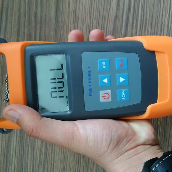 

Ренджер волокна FOT3304 с VFL, упрощенным OTDR