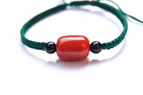 

hand catenary, pure manual weaving dark green square knot + 1 red agate beads lucky bracelet, Black