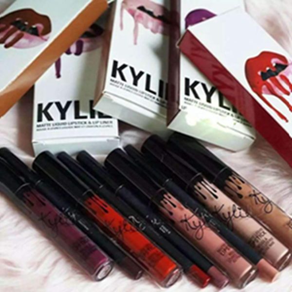 купить оптом 24 Colours Kylie Lip Gloss Lipstick Boxset Kit 1 губная