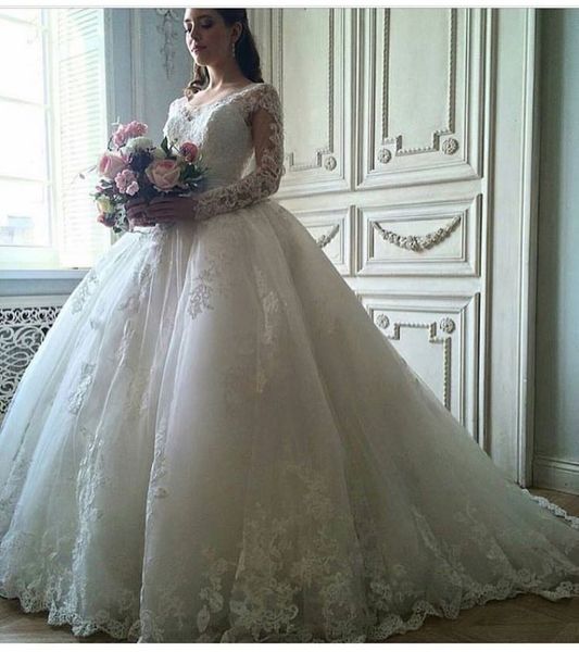 

2017 ball gown wedding dre e ve tido heer v neck long leeve lace appliqued chapel train beaded bridal wedding gown