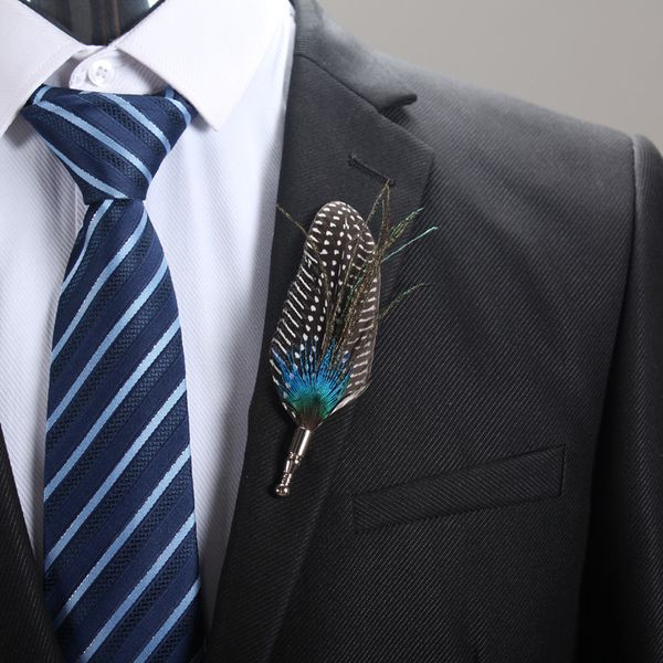 

wholesale- new designers 2017 men's suits brooches feather handmade brooch bouquet fashion men long lapel pin brooches for wedding cors, Gray