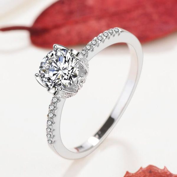 

0.5 kt diamond engagement ring, ( factory direct, Golden;silver