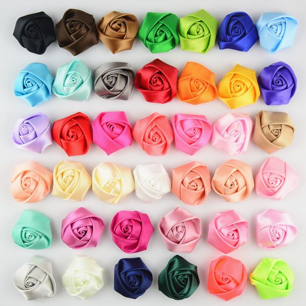 Rosen Blumen Satinband handgefertigt 4cm Mini Rosette Blume für Mädchen Kinder Weihnachten Hochzeit Haarschmuck ohne Haarspange HT2132