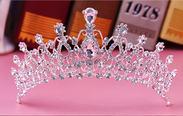 Günstige Silberkristalle Hochzeit Tiaras Perlen Brautkronen Diamant Kopfstücke Strass Stirnband Glänzende Haarschmuck Pageant258C