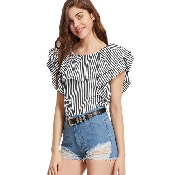 blusa de rayas blancas y negras