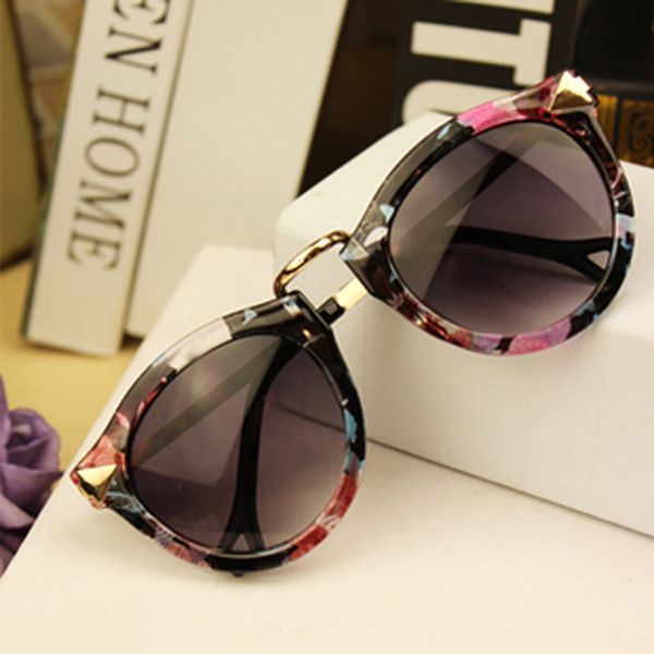 

wholesale- new vintage sunglasses women brand designer retro round sun glasses female oculos de sol feminino gafas lunette de soleil, White;black
