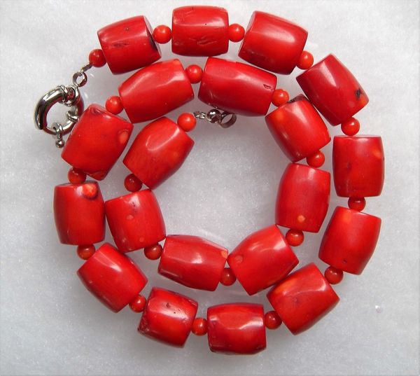 

natural charming vintage estate chunky red coral barrel bead necklace, Silver