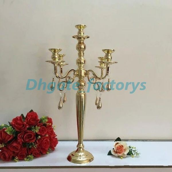 

elegant Gold color metal material candelabra centerpieces with crystal, Crystal wedding gold candelabra for wedding table decoration