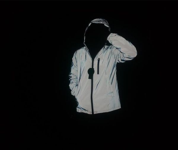 

2017 прилив Марка Мужчины Женщины 3 м светоотражающая куртка повседневная хип-хоп ветровка ночь спортивное пальто с капюшоном флуоресцентные одежда